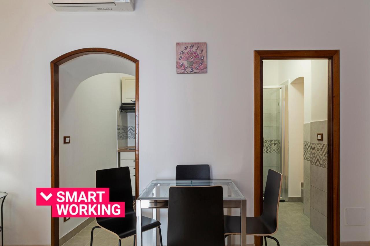 Ferienwohnung Casa Rosa Al Molo By Wonderful Italy Genua Exterior foto